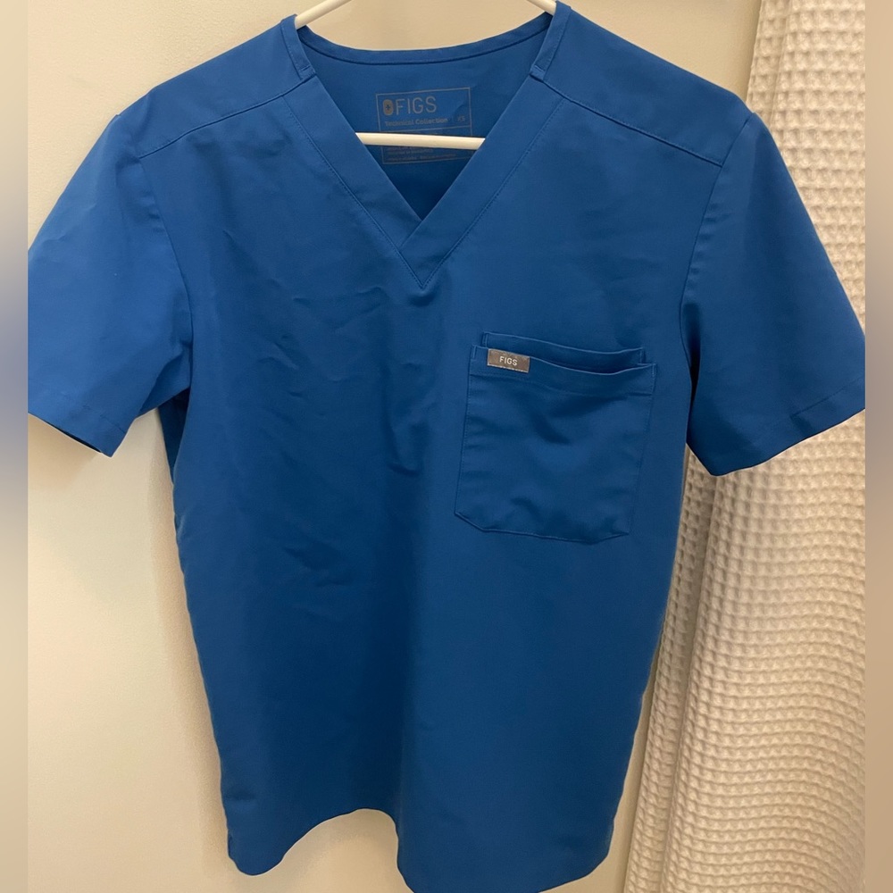 Men's Royal Blue Leon™ - Three-Pocket Scrub Top